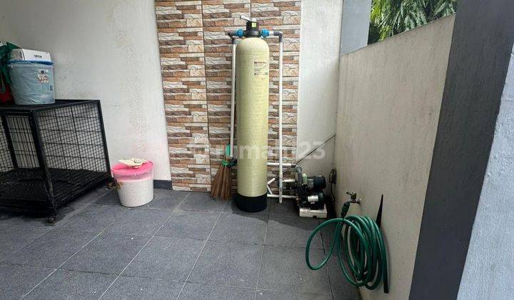 Rumah 2lt Semi Furnished SHM di Boulevar Hijau, Harapan Indah Bekasi 2