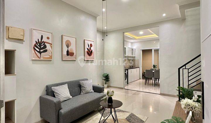 Rumah 2 Lantai Semi Furnished SHM di Metland Transyogi, Bogor 2