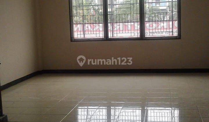 Ruko 3LT lokasi strategis di Boulevar hijau Harapan Indah Bekasi. 2