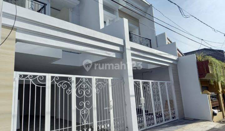 Rumah 3 lantai siap huni di Cipinang Jaktim dekat RS Persahabatan 1