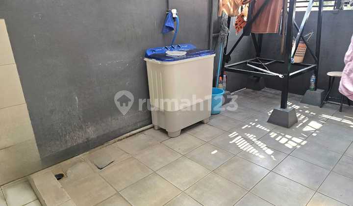 Rumah + kos2an 33 kamar SHM LT 312 di Rawamangun jakarta timur Rumah + kos2an 33 kamar SHM LT 312 di Rawamangun jakarta timur