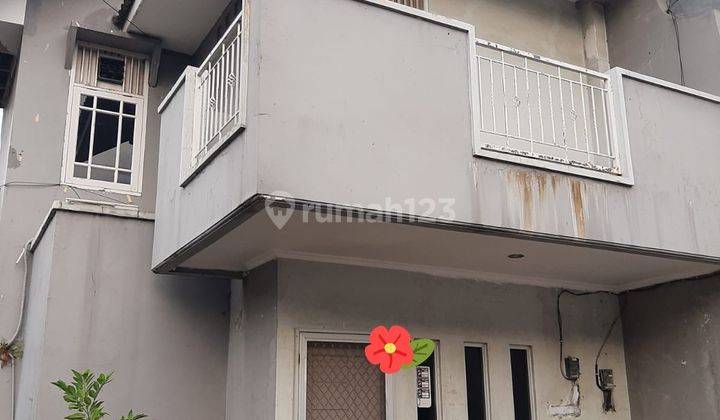 Rumah 1.5 Lantai SHM di Taman Buaran Indah 1, Jakarta Timur 1