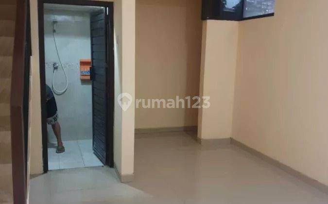 Rumah 2 Lantai Dalam Cluster di Cibubur, Jakarta Timur 2