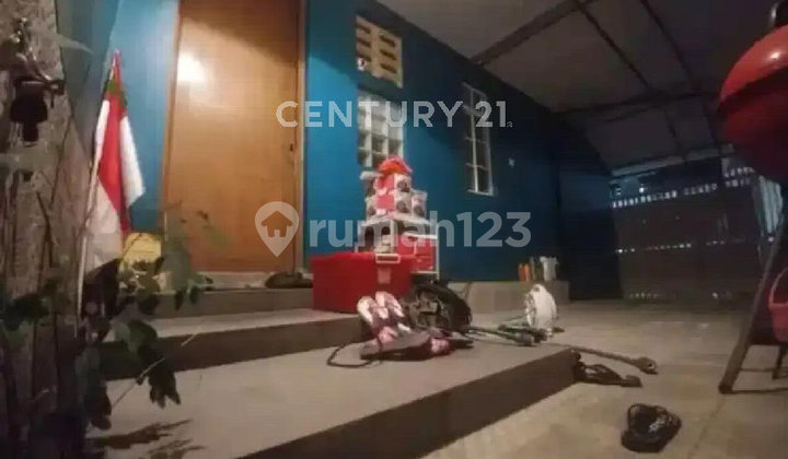 For Sale 2-Story Corner House in Perumnas 3 Karawaci Tangerang For Sale 2-Story Corner House in Perumnas 3 Karawaci Tangerang