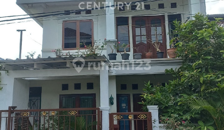 For Sale 2.5-Story House in Harapan Kita Housing Complex, Karawaci, Tangerang 1