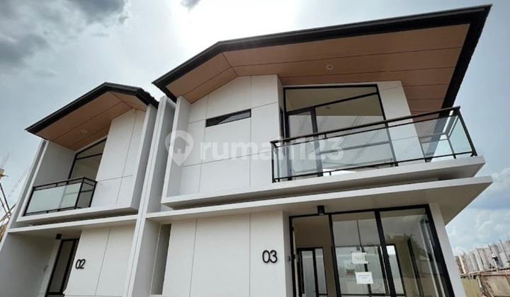 Dijual Rumah 2 Lantai di Cendana Essence Lippo Karawaci Dijual Rumah 2 Lantai di Cendana Essence Lippo Karawaci