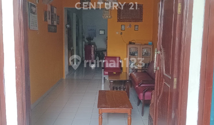 For Sale 2.5-Story House in Harapan Kita Housing Complex, Karawaci, Tangerang 2