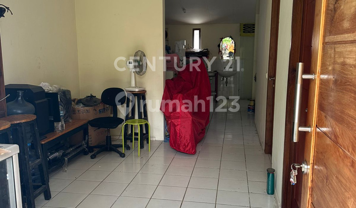 Single Story House in North Lippo Karawaci Near Karawaci Toll Gate Exit 2