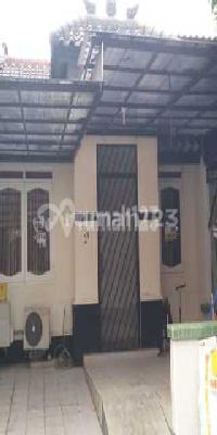 Rumah Taman Ubud Asri Dekat Supermall Karawaci Rumah Taman Ubud Asri Dekat Supermall Karawaci