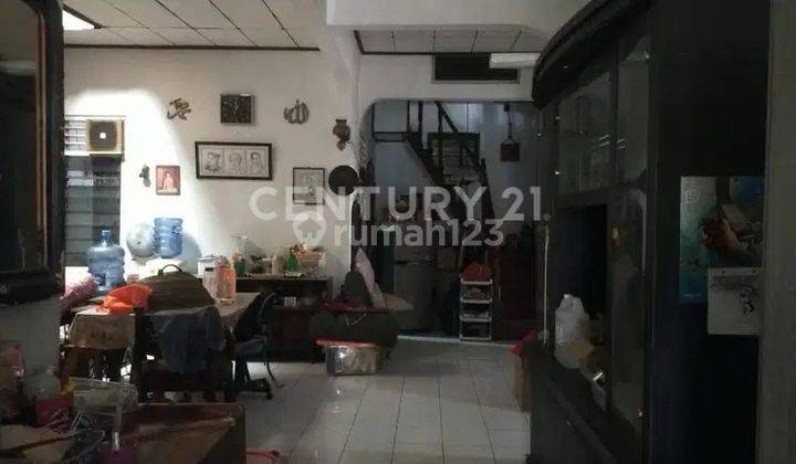 foto lainnya dijual rumah 2 lantai strategis