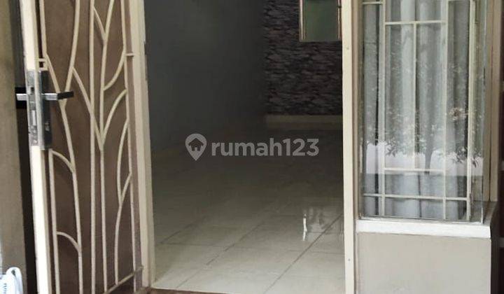 Rumah Rapi Siap Huni Serua Ciputat  1