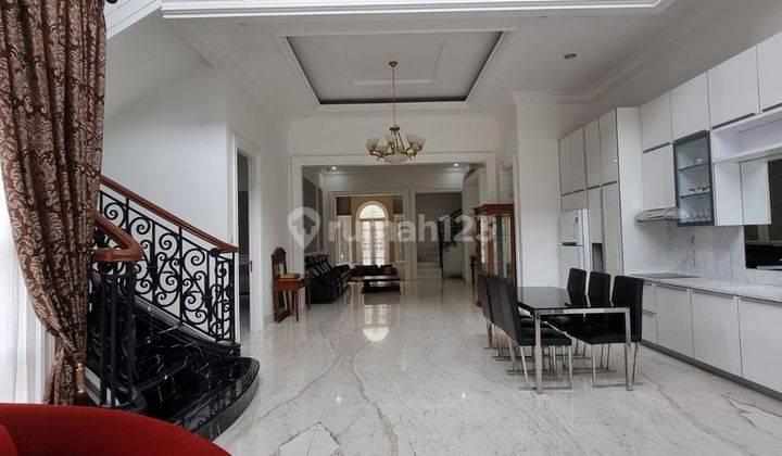 Rumah Pondok Indah 800m2 Ada 5BR Area Parkir Luas 1