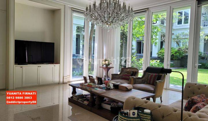 Luxurious House di Menteng 5 BR Big Garden and Pool 1