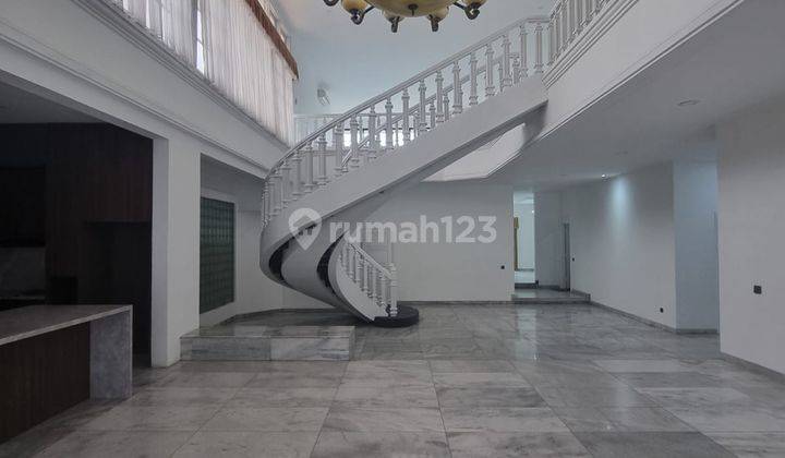 Newly Renovated House At Pondok Indah Row Jalan Lebar Hadap Timur 2