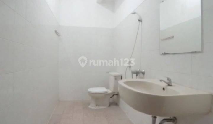 Rumah Kost Dijual di Kebayoran Baru 13BR Dengan Inside Bathrooms 2