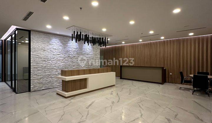 Dijual Sahid Sudirman Centre 1Lantai Semi Furnished  2