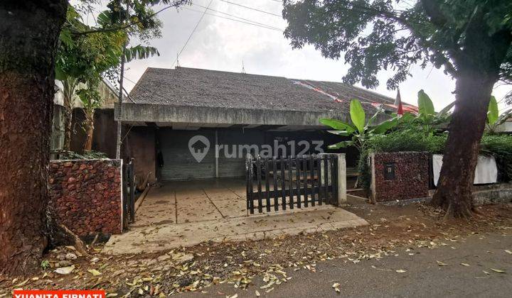 Rumah Tua Hitung Tanah di Simprug Golf 550m2 1