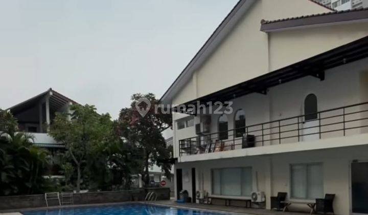 House For Sale At Kemang 3Storeys With Beautiful Back Garden  1