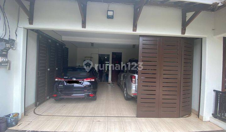 Rumah di Kebayoran Baru 5Bedrooms Lokasi Bagus Siap Huni 2