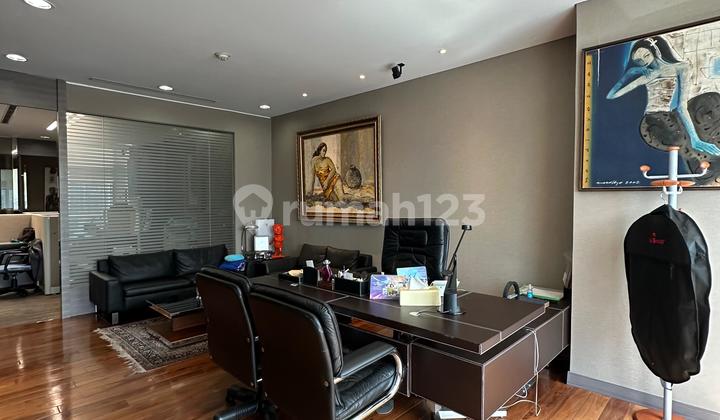 Office Space Equity di SCBD Jakarta Furnished 221m2 2