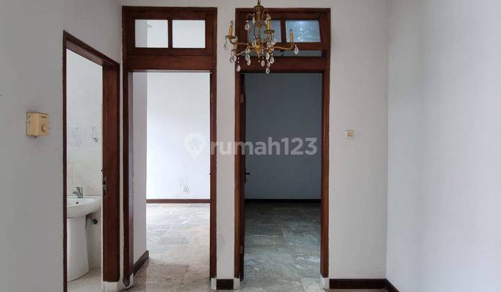 House For Sale At Kemang With Garden And Marble Floor 2