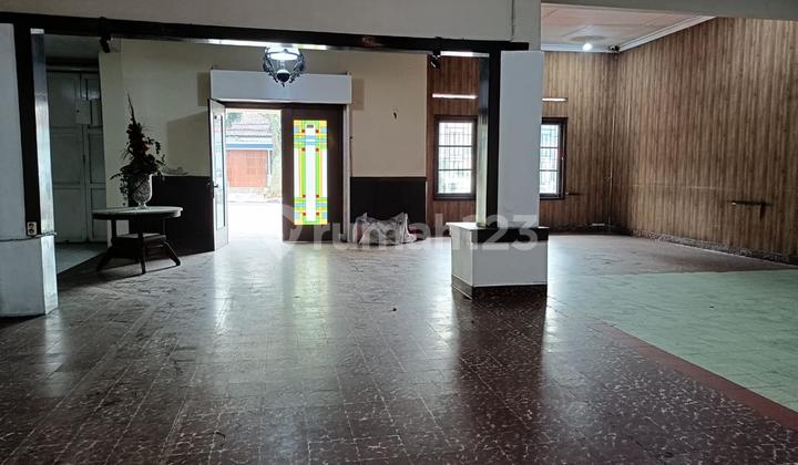 Tempat Usaha Cocok untuk Resto / Kantor Dijual di Pajajaran Tempat Usaha Cocok untuk Resto / Kantor Dijual di Pajajaran