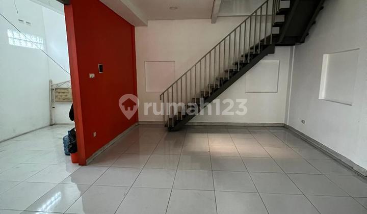 Jual Ruko Bagus 3 Lantai di Sayap Sudirman Bandung Jual Ruko Bagus 3 Lantai di Sayap Sudirman Bandung