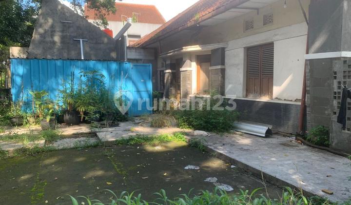 Large and Comfortable House for Sale in Bengawan Bandung