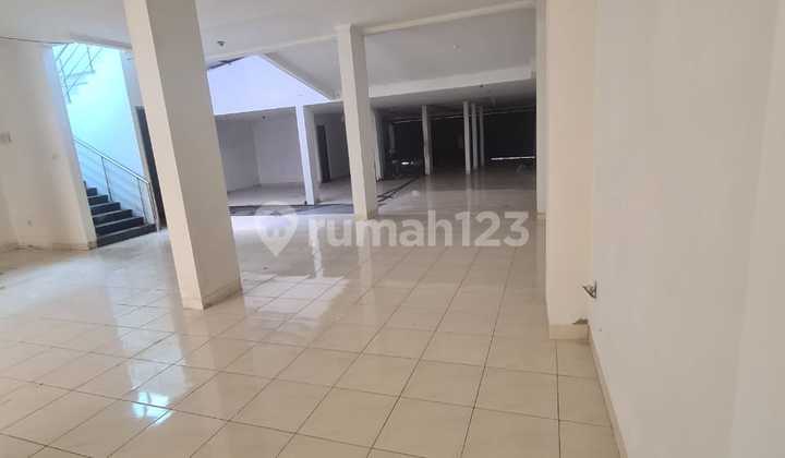 Strategic 2-Story Commercial Space for Rent on Mainroad Kopo Bandung Strategic 2-Story Commercial Space for Rent on Mainroad Kopo Bandung