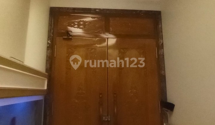 House for Sale, with Elevator and Swimming Pool in Arcamanik Bandung. 2