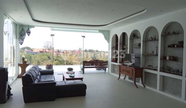 Jual dan Sewa Villa Baru Estetik di Ungasan Badung Bali