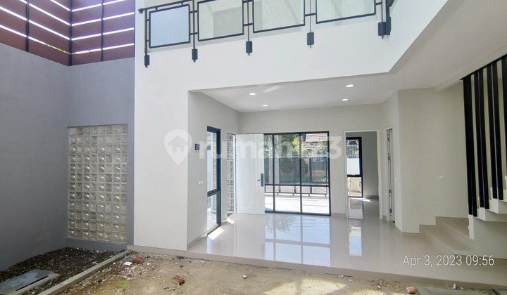Jual Rumah Baru Desain Modern di Taman Holis Indah Bandung Jual Rumah Baru Desain Modern di Taman Holis Indah Bandung