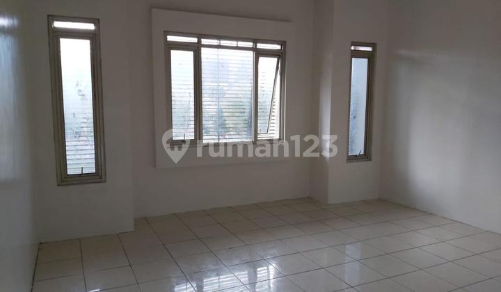 Ruko Dekat Sekolah Dijual / Disewa di Kopo Tki 3 Bandung Ruko Dekat Sekolah Dijual / Disewa di Kopo Tki 3 Bandung