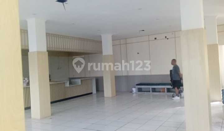 Ruko Lantai 2 dan 3 Disewakan di Tubagus Ismail Bandung Ruko Lantai 2 dan 3 Disewakan di Tubagus Ismail Bandung