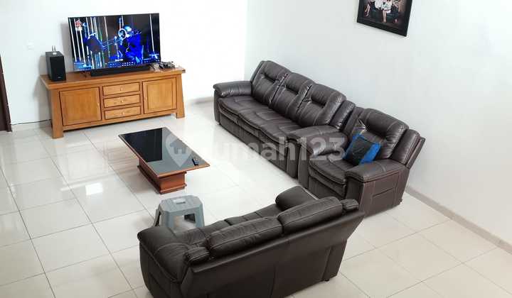 Rumah Nyaman Bersih Terawat Dijual di Istana Regency 1 Bandung Rumah Nyaman Bersih Terawat Dijual di Istana Regency 1 Bandung