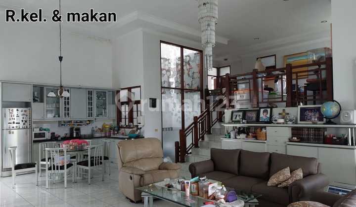 Jual Rumah Nyaman di Sayap Pasteur Bandung Jual Rumah Nyaman di Sayap Pasteur Bandung