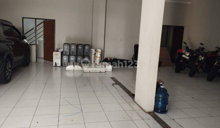 Ruko Bagus dan Strategis di Gatot Subroto Bandung 1