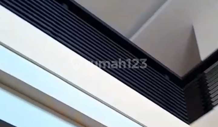 Jual Rumah Nyaman Dengan Taman Belakang di Sariwangi Bandung 2