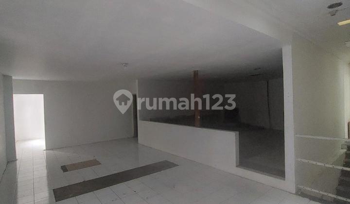 2-Story Shop Rental in Sudirman, Bandung City