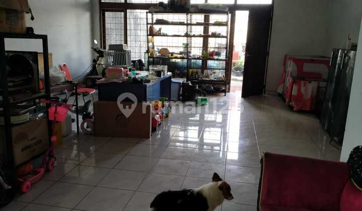 3 House Buildings for Sale in the Lembang Tourist Area 2