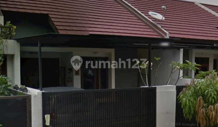 Sell Comfortable House in Setra Dago Antapani Bandung 1