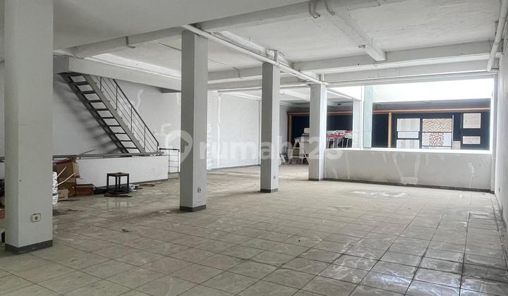 Rent 3 Shophouses in KBP Rendeng with Rooftop in Kota Baru Parahyangan, Bandung