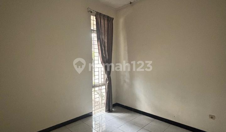 Rumah Nyaman Dijual di Taman Kopo Indah Tki V Sommerville Bandung Rumah Nyaman Dijual di Taman Kopo Indah Tki V Sommerville Bandung
