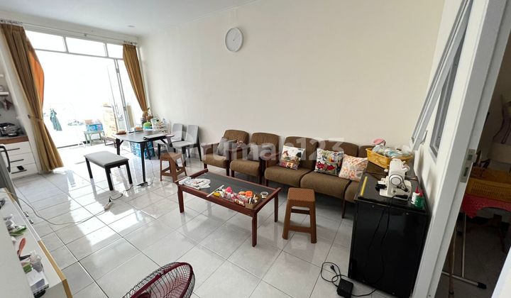 For Sale Comfortable Home in Sommerville Taman Kopo Indah TKI 5 Bandung