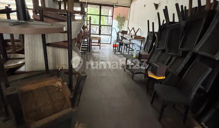 Tempat Usaha bisa untuk Resto Dijual di Mainroad Sayap Cihampelas Tempat Usaha bisa untuk Resto Dijual di Mainroad Sayap Cihampelas