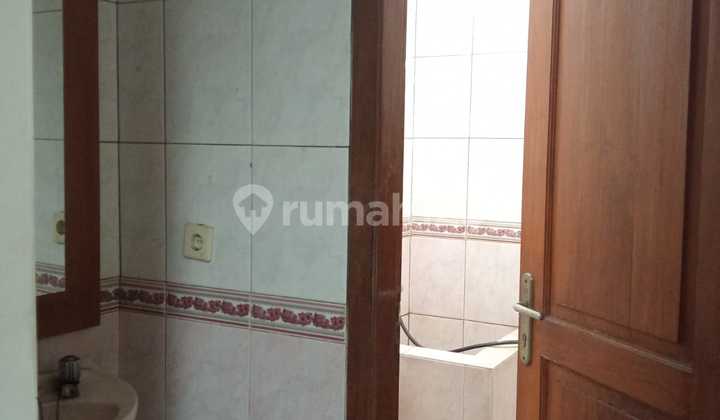 Jual Rumah Nyaman di Mainroad Pelajar Pejuang Buah Batu Bandung 2