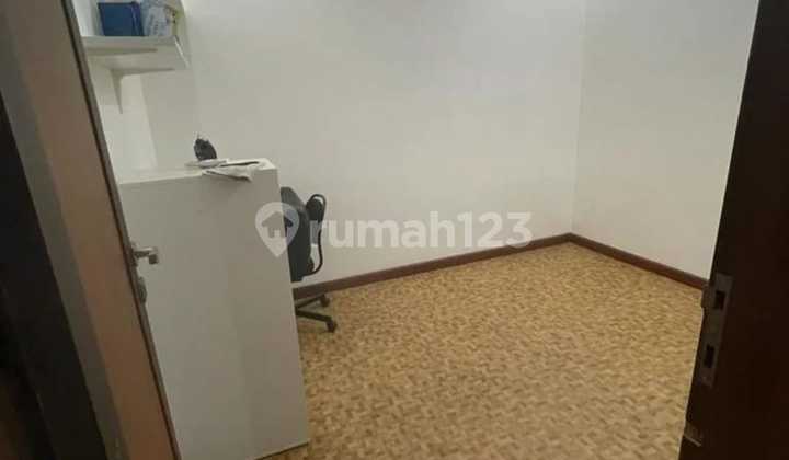 House, Suitable for Business Use on Banteng Street, Bandung. 2