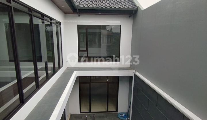 Jual Rumah Kbp dengan Kolam Renang di Wangsakerta 2 Kota Baru Parahyangan Padalarang Bandung