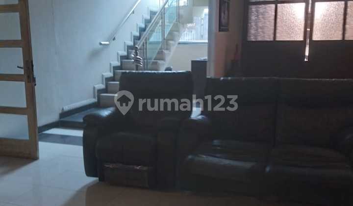 Rumah Nyaman Dijual di Maragahayu Raya Metro Bandung 2