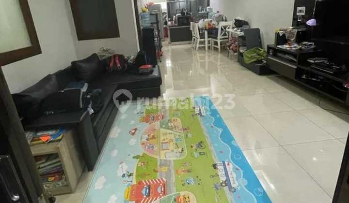 Jual Rumah, Bisa Untuk Tempat Usaha di Jalan Banteng Bandung